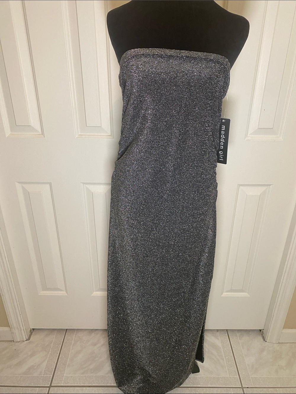 NWT Madden Girl Silver Sparkle Strapless Maxi Gown